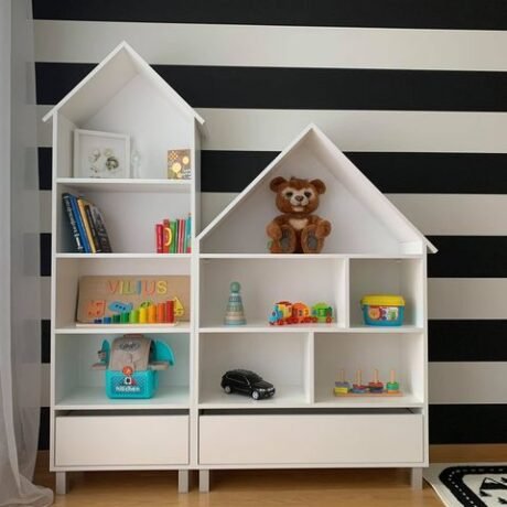 Lentynos „Nameliai-bokšteliai”